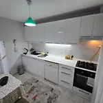 4-room, Warm House, Near The Sea, Next To The Historic Elevator Appartement *