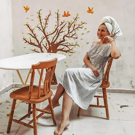 4-room, Warm House, Near The Sea, Next To The Historic Elevator Izmir