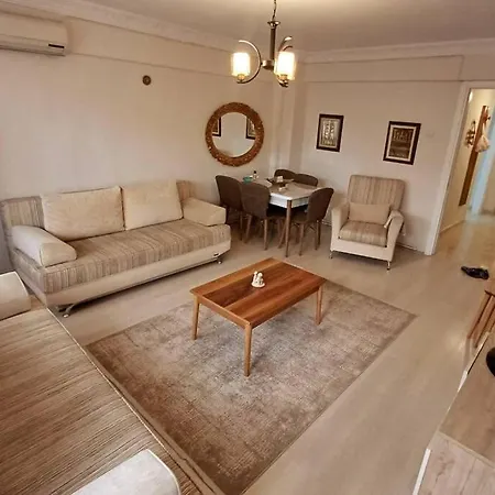 3+1 , Historical Elevator, Warm House Next To Sea Apartment