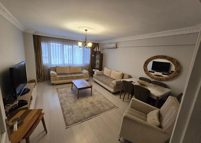 4-room, Warm House, Near The Sea, Next To The Historic Elevator Apartamento